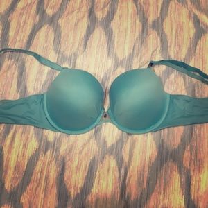 NWT Victoria’s Secret Fabulous Bra
